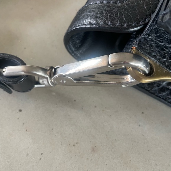 Prada Bag - Picture 5 of 8